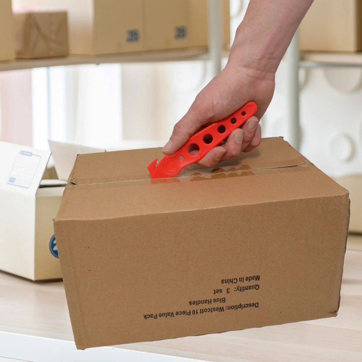 Westcott Saber Safety Cutter Red Bulk 50pk - Image 3